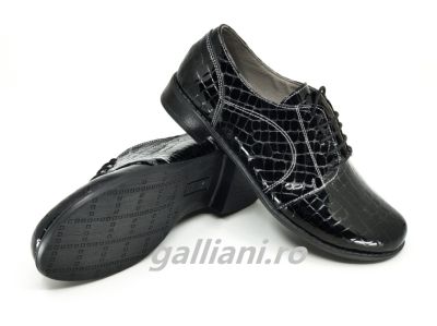 Pantofi negri casual-Dama-fabricat in Romania din piele naturala-dc-vis-150-lac-sarpe-nergu